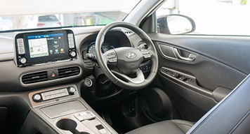 Modern-Interior-Features-Car-Design